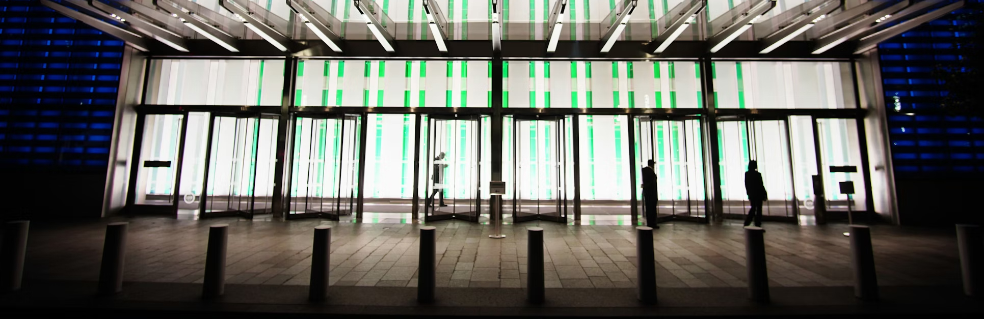 CQPM 241 | Agent de maintenance en portes automatiques